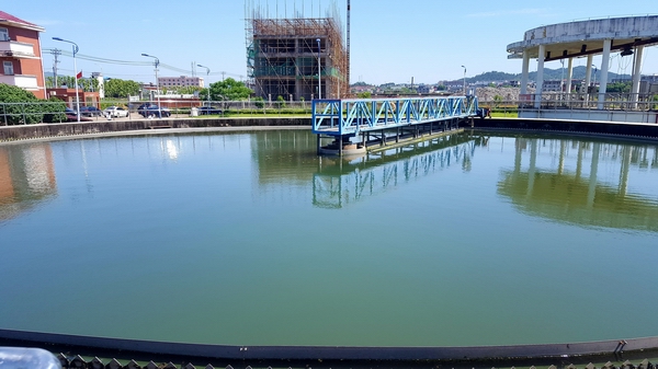 污水处理设备二沉池出水BOD与COD突然升高的原因及解决方法-hth首页登录
